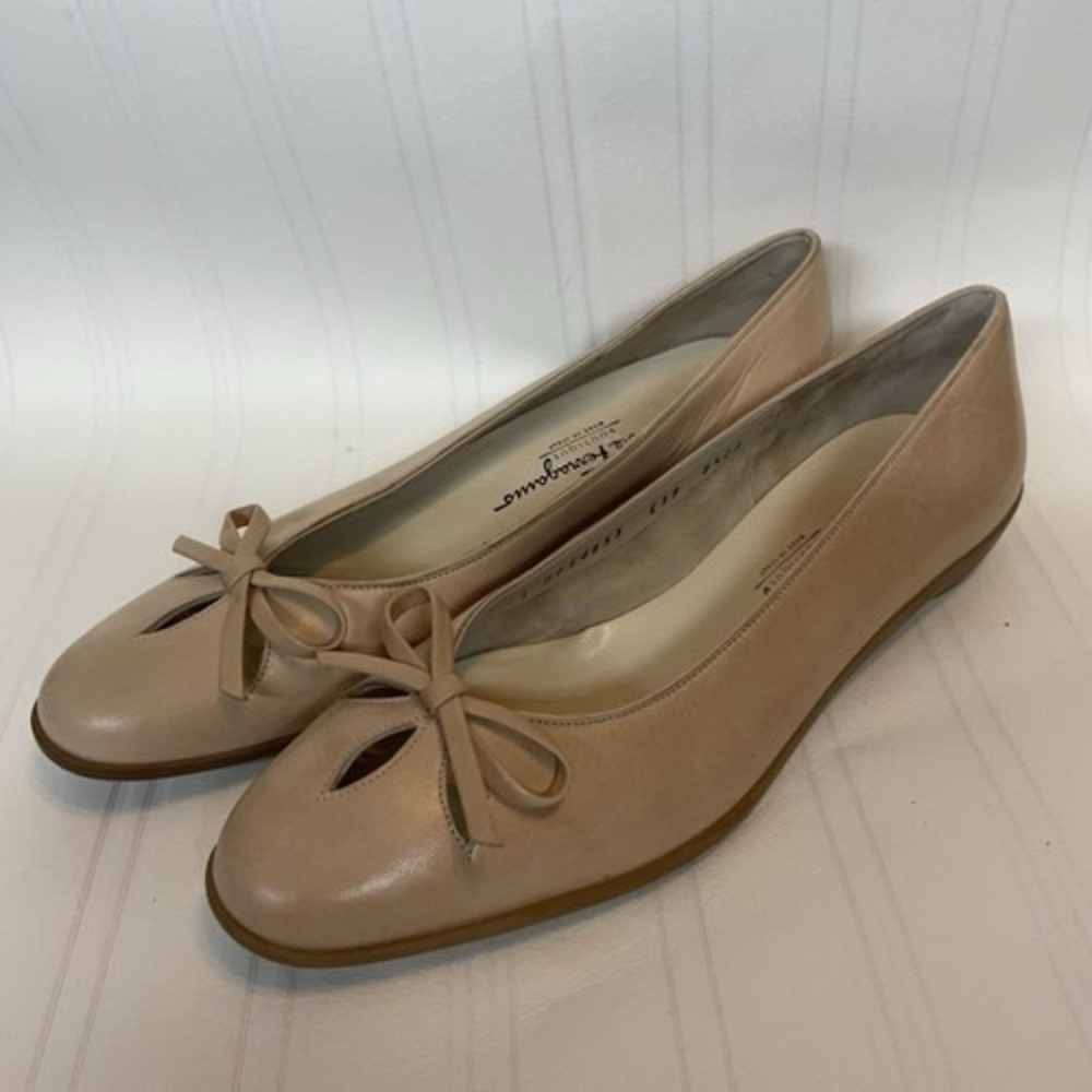 Salvatore Ferragamo Tan Bisque Leather Ballet Flats Women 8.5AA Italy
